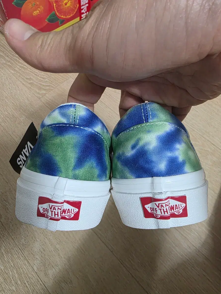 thumbnail-4